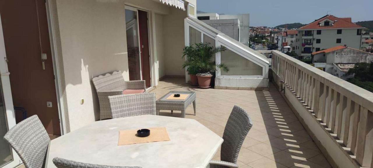 Apartamento Happy Basset Terrace Makarska Exterior foto
