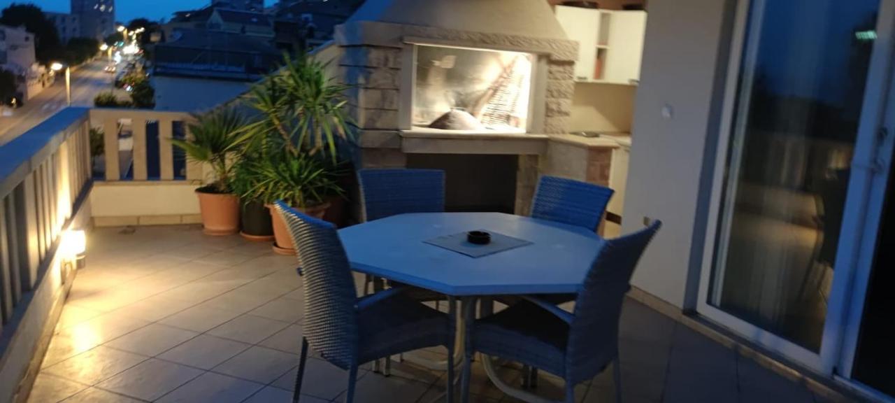 Apartamento Happy Basset Terrace Makarska Exterior foto