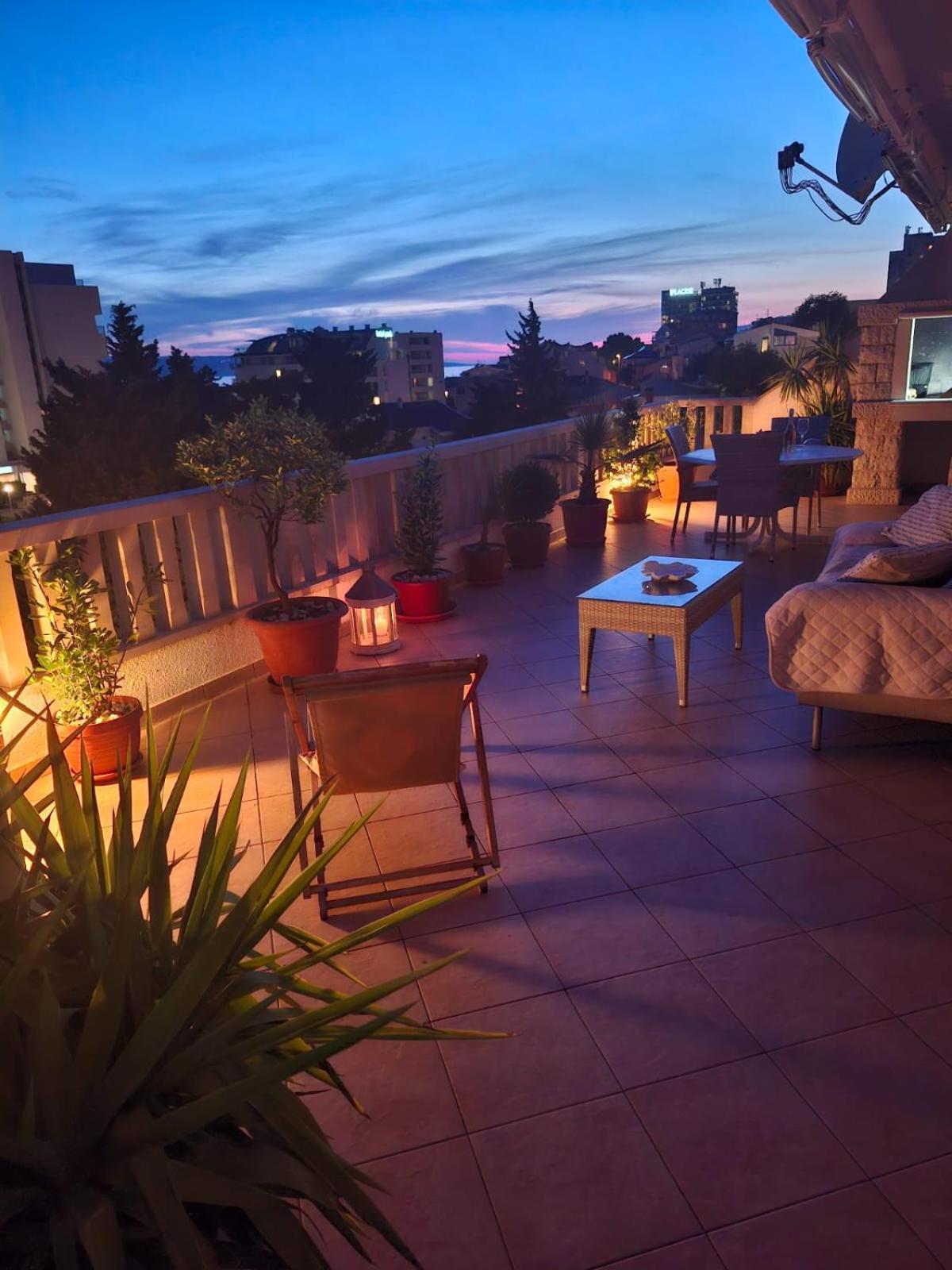 Apartamento Happy Basset Terrace Makarska Exterior foto